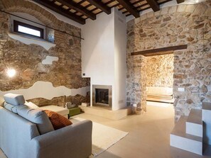 House | Living area - Belvilla by OYO Maranzano Marietta (Buseto Palizzolo)