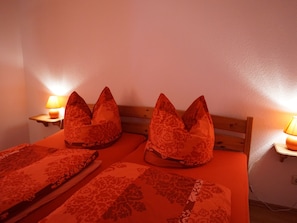 Apartment | Individually furnished, bed sheets