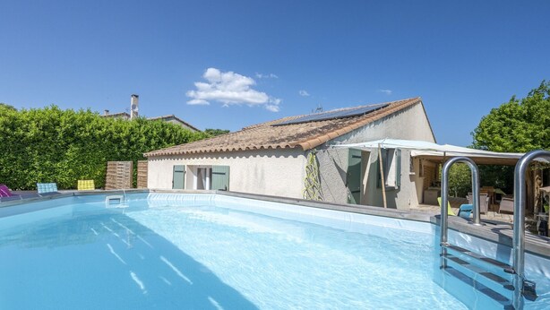 Pool - Boutique Villa in Sommières With Swimming Pool (Sommieres)
