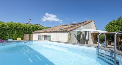 Boutique Villa in Sommières With Swimming Pool