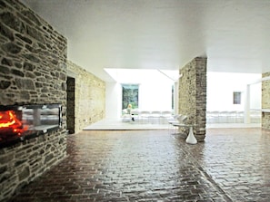 House | Reception