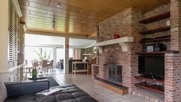 House | Living room