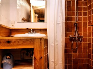 Ferienhaus | Badezimmer | Dusche