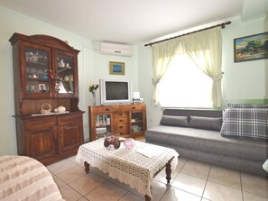 House | Living area