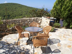 House | Dining - Holiday Home With Garden in Kritinia (Rhodes)