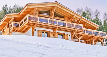Grand Holiday Home With Sauna in Riddes