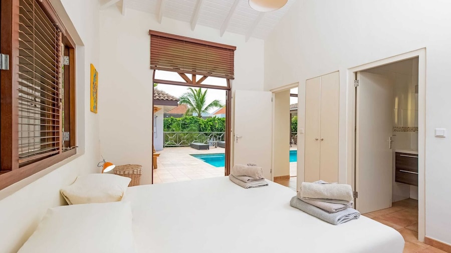 Holiday Villa for 10 Persons in Willemstad