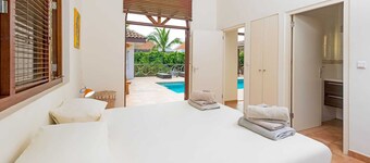 Holiday Villa for 10 Persons in Willemstad