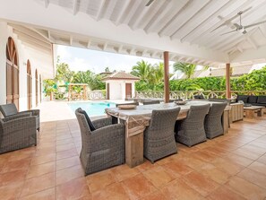 Pool - Villa With Poolside Terrace (Jan Thiel)