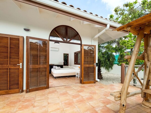 Exterior - Villa With Poolside Terrace (Jan Thiel)