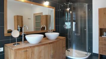 Huis | Badkamer | Een douche