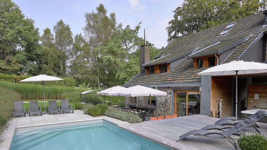 Attractive Holiday Home in Spa With Swimming Pool