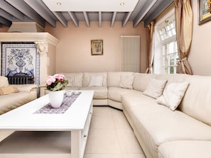 Villa | Living area