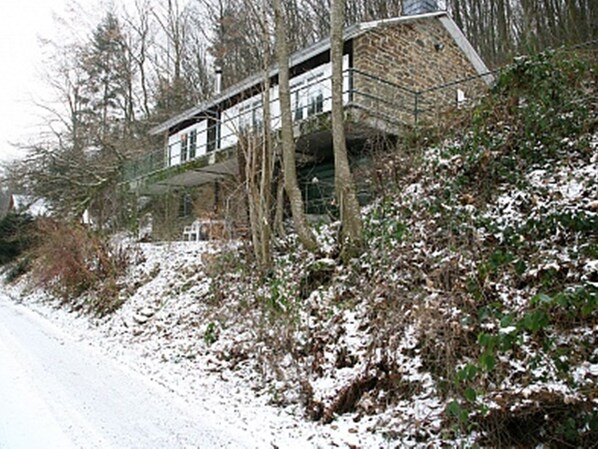 Exterior - Spacious Chalet in Daverdisse With Sauna (Daverdisse)