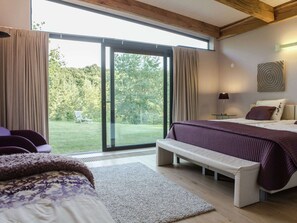 5 bedrooms, individually furnished - Luxurious Villa With Private Garden in Durbuy (Durbuy)