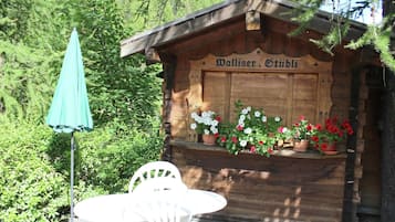 Chalet | Tempat makan outdoor