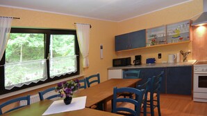 House | Private kitchen - Vibrant Cottage near Ski Area in Steina (Bad Sachsa)
