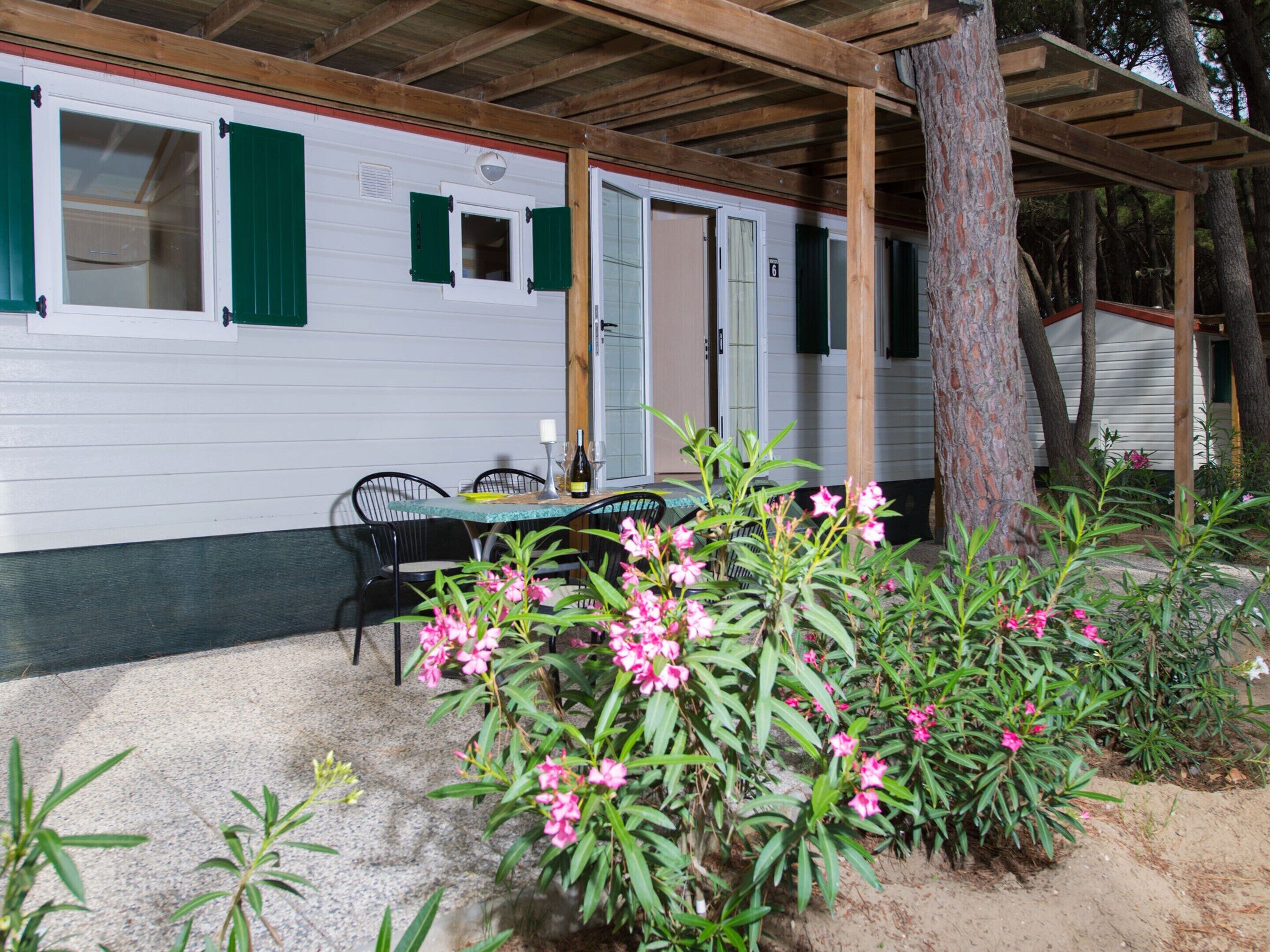 Mobile Home | Exterior