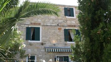 Apartment | Exterior