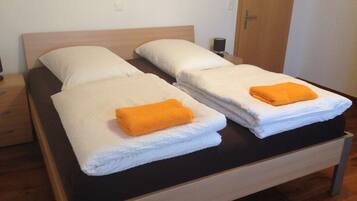 Apartment | 3 bedrooms, bed sheets