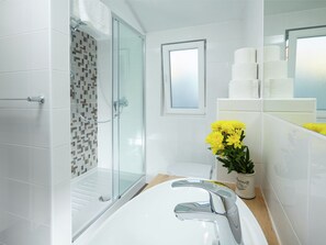 Apartment | Badezimmer | Handtücher