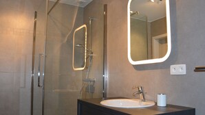 Huis | Badkamer | Een douche