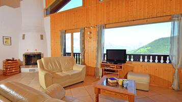 Chalet | Ruang tamu