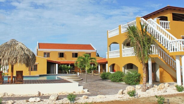 Exterior - Lovely Apartment in Kralendijk With Swimming Pool (Kralendijk)