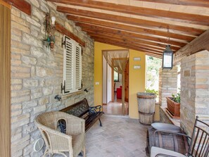 Exterior - Holiday Home in Assisi With Pool & Nature (Assisi)