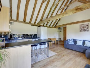 House | Private kitchen - Located Just Outside the Lovely Village of Rolvenden (Cranbrook)