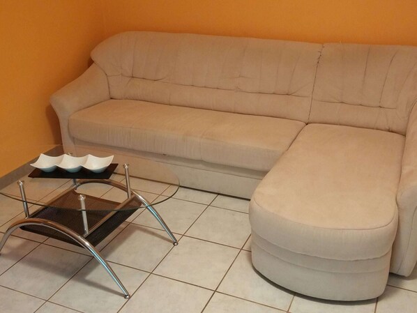 Living room - Scenic Apartment in Dalmatia With Lovely Garden (Pag)