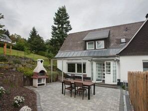 House | Balcony