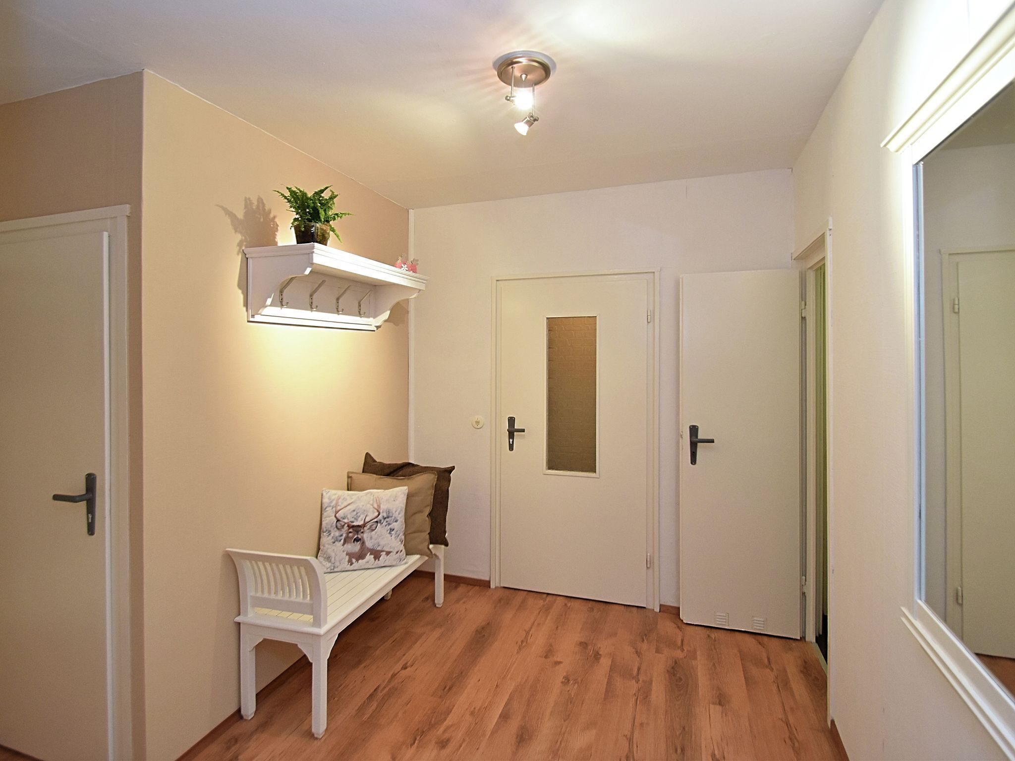 4 bedrooms, individually furnished
