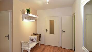 4 bedrooms, individually furnished