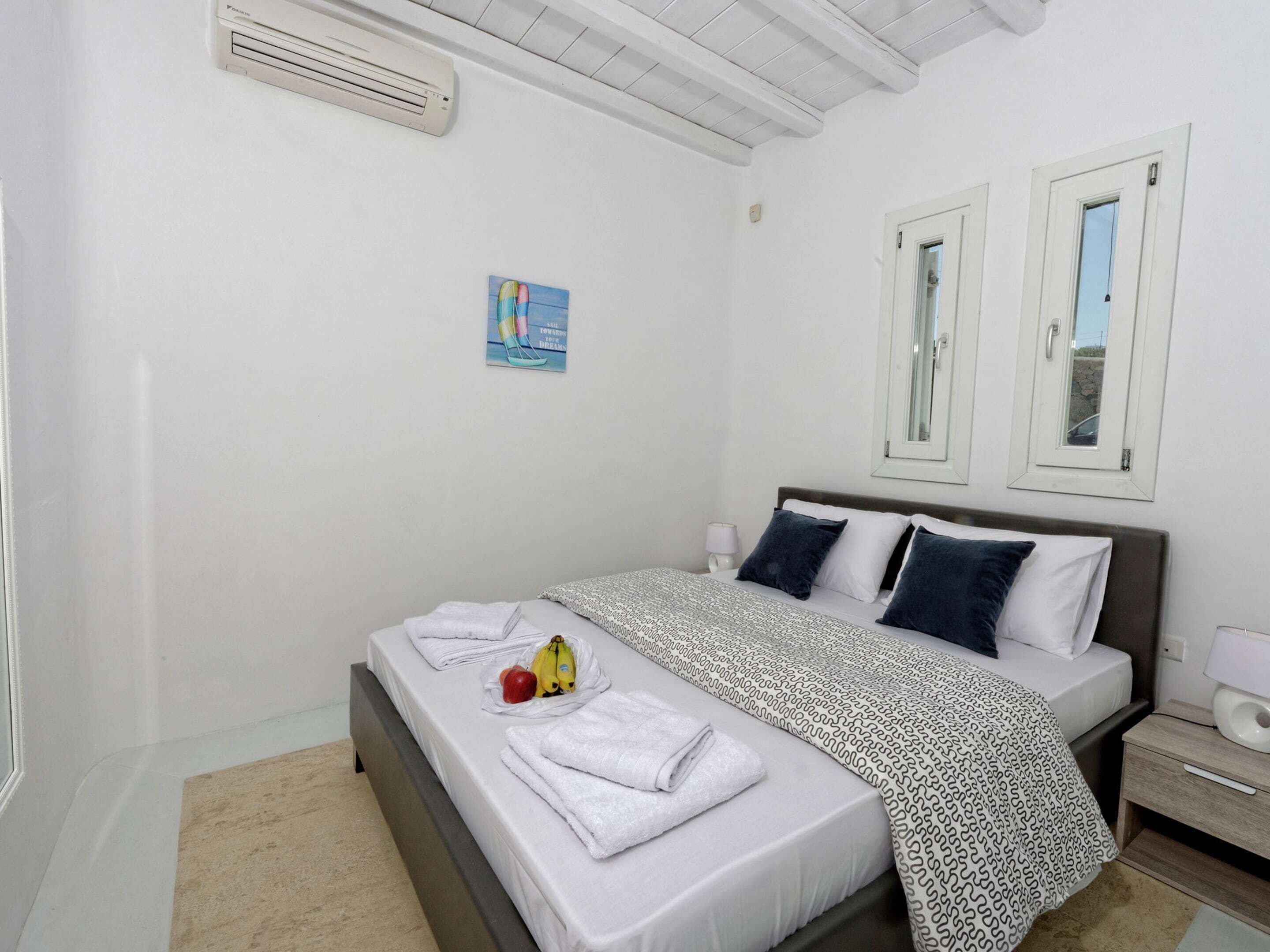 Photo - Villa in Mykonos with Sea View and Pool