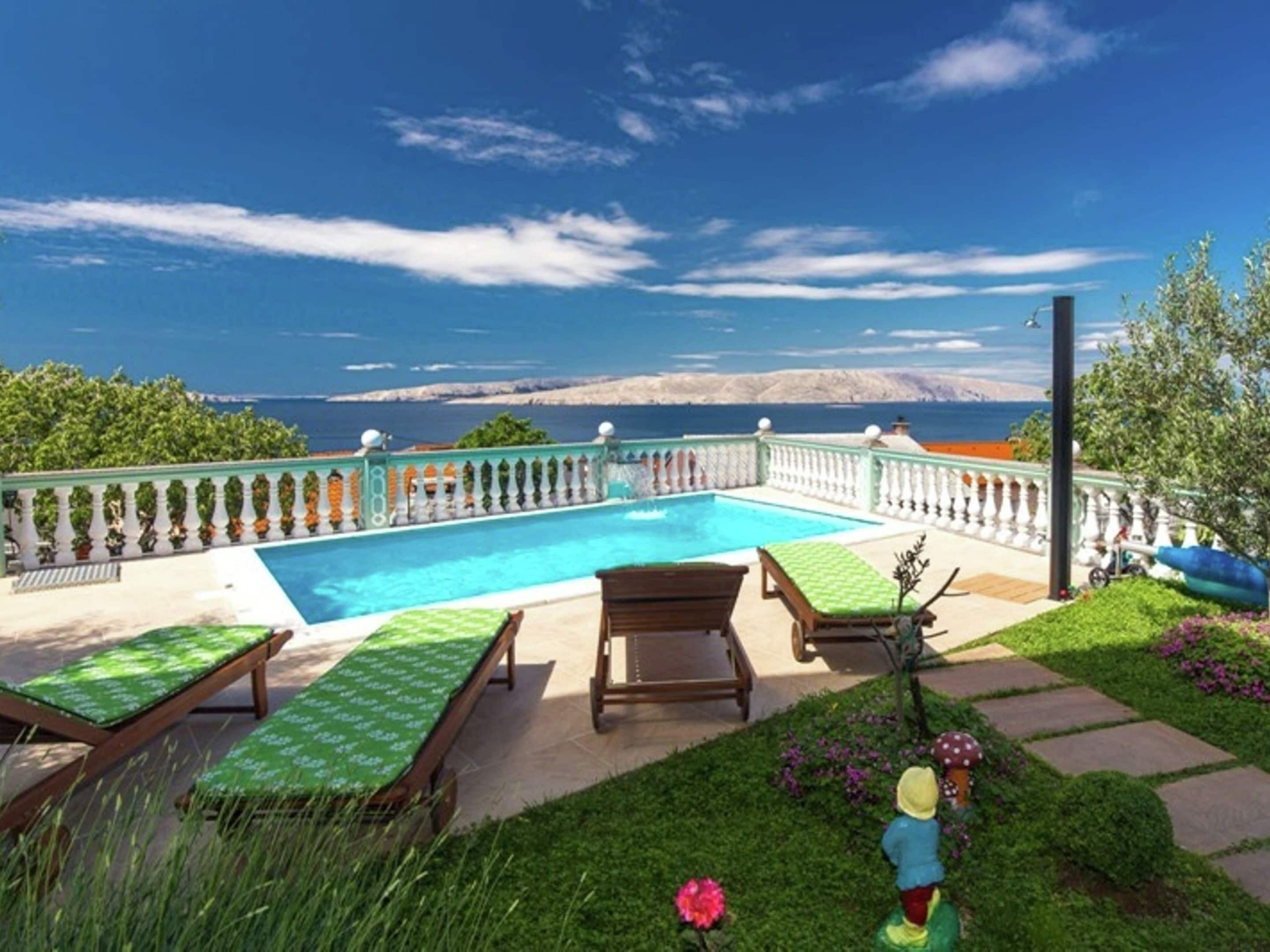 公寓 | 游泳池 | 室外游泳池