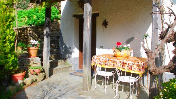 Unclassified image, 1 of 28, button - Rustic Home in the Countryside for a Holiday Full of Relaxation and Privacy (Stellanello)