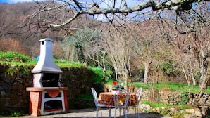 Unclassified image, 2 of 28, button - Rustic Home in the Countryside for a Holiday Full of Relaxation and Privacy (Stellanello)