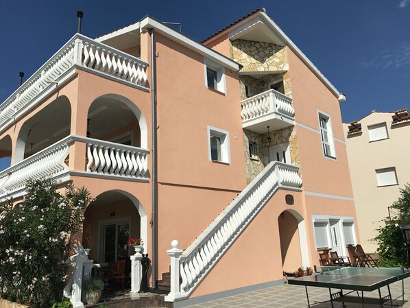 Reception - Spacious Apartment in Vodice With Garden (Vodice)