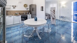 House | Private kitchen | High chair - Belvilla by OYO Spuma di Mare - Riccio (San Vito Lo Capo)
