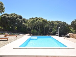 House | Pool | Outdoor pool - Home With a Private Terrace in a Quiet Area, Near the Sea (Kolan)