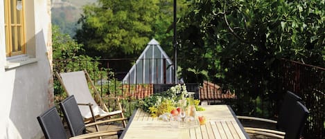 House | Dining