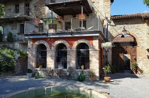 House | Exterior