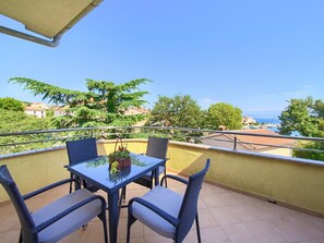 Apartment | View from property - Alluring Apartment in Vantacici Amid the Sea (Malinska-Dubasnica)