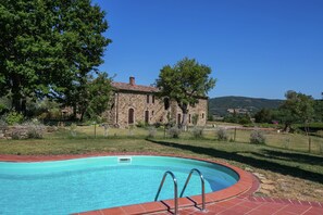 House | Exterior - Apartment in a Rustic House in the Tuscan Hills Near the Sea (Monterotondo Marittimo)