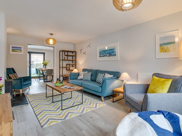 DVD player - Cosy and Comfortable Holiday Home in the Centre of Padstow, Close to the Beach (Padstow)