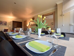 Dining - Very Nice Holiday Home Located on a Large Secured Park (Bouillon)