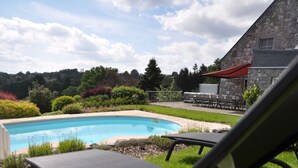 Villa | Basseng