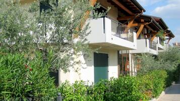 House | Exterior