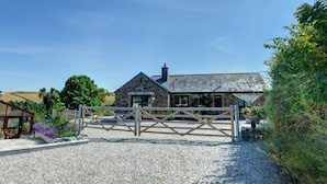 Unclassified image, 4 of 16, button - Cozy Cottage in Saint Essey With Terrace (Wadebridge)